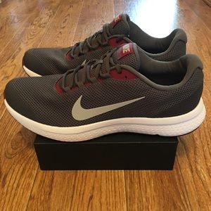 nike run all day mens running shoes